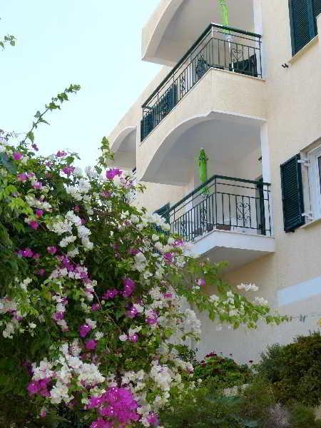 Anthemis Hotel Apartments Agia Paraskevi  Dış mekan fotoğraf